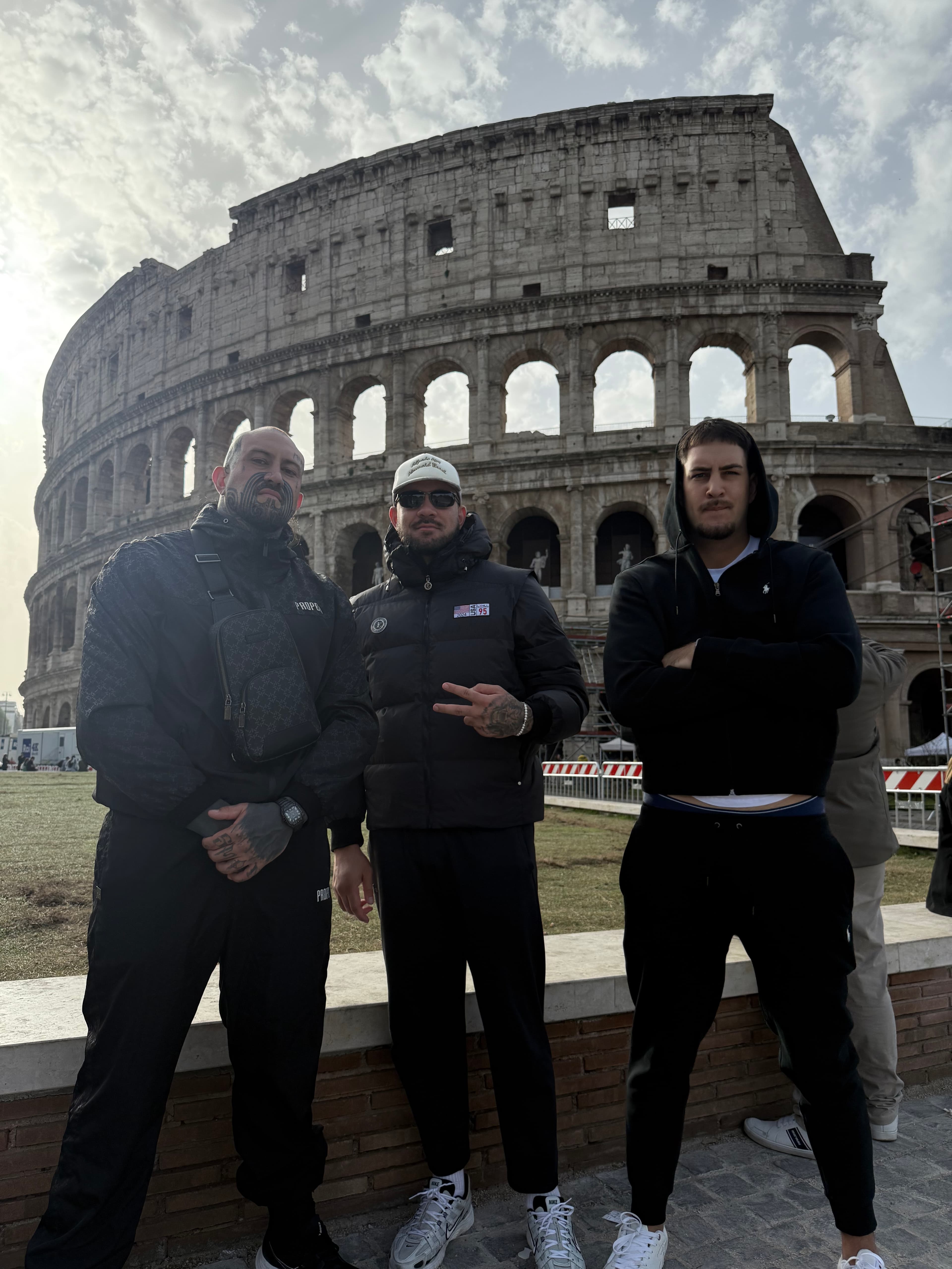 Colosseum Group Photo